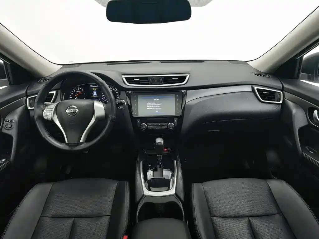 Nissan X-Trail — миниатюра 5