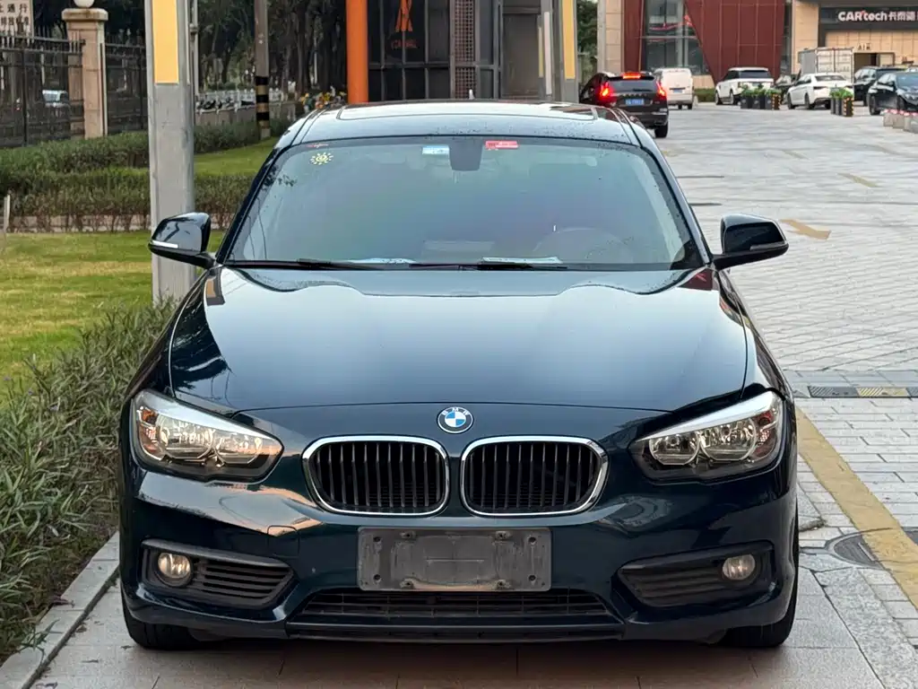 BMW 1 Series (Import) — миниатюра 2