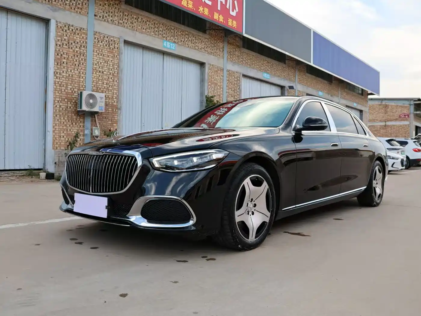 Mercedes-Benz Maybach S-Class