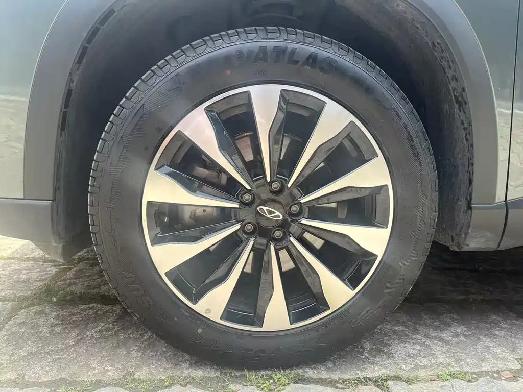 Chery 8 PLUS 2025 290TGDI DCT Luxury