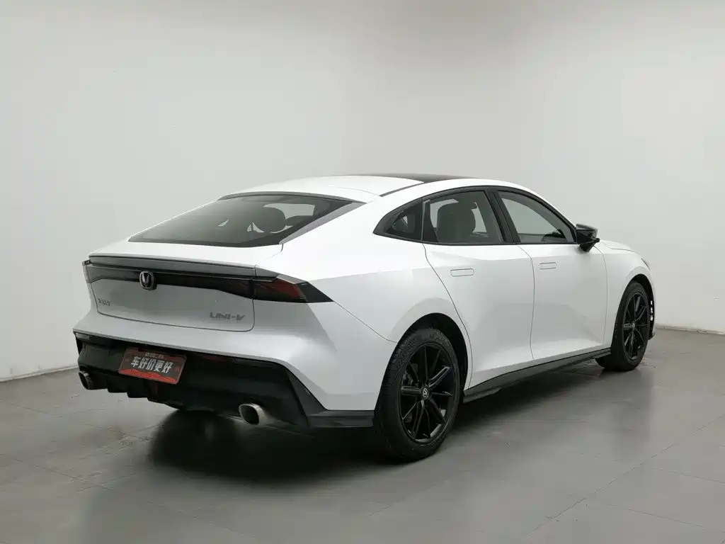 Changan UNI-V — миниатюра 2