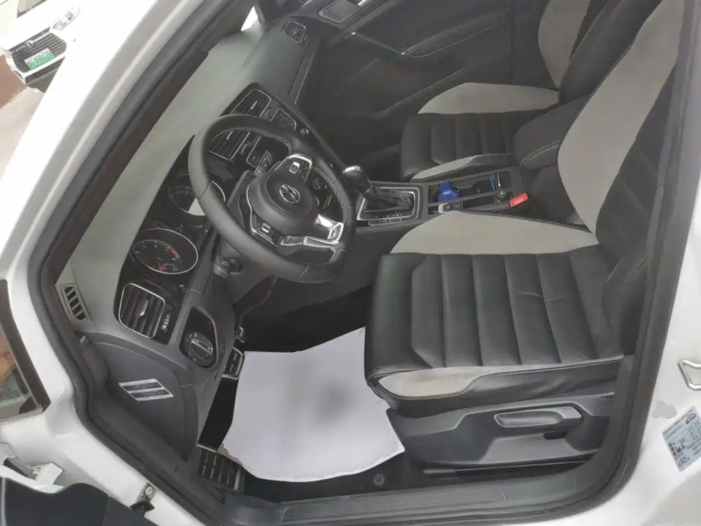 Volkswagen Golf — миниатюра 15