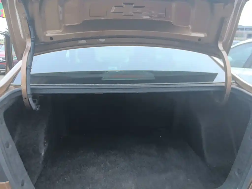 Chevrolet Cavalier — миниатюра 19