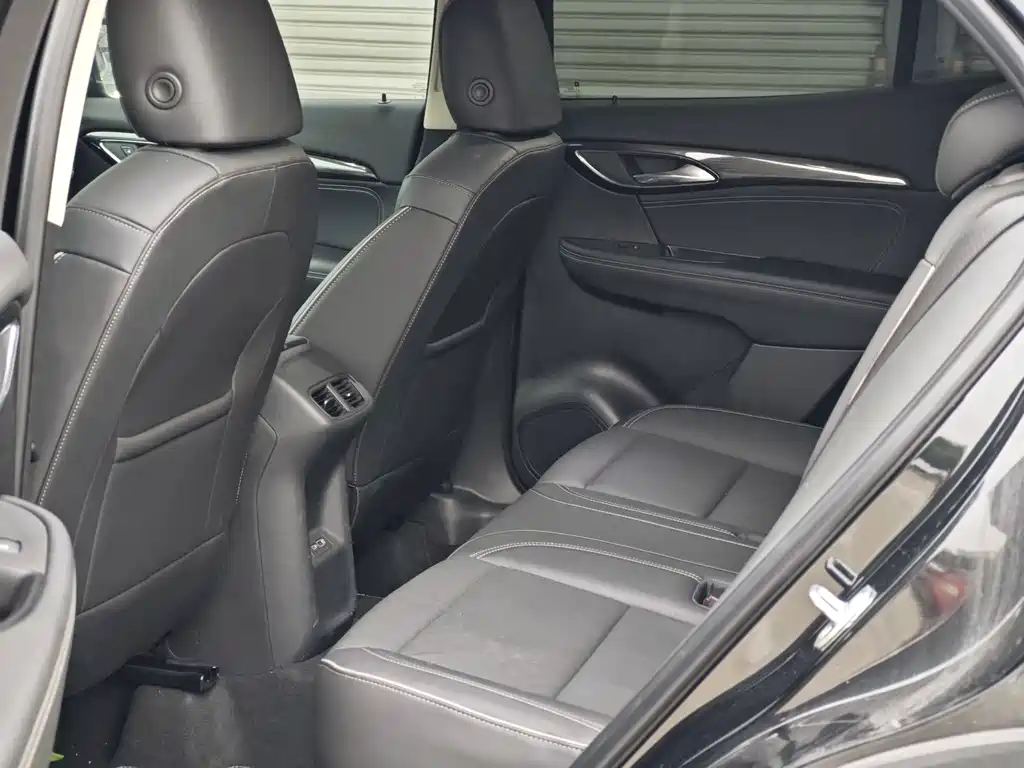 Buick Envision S — миниатюра 7