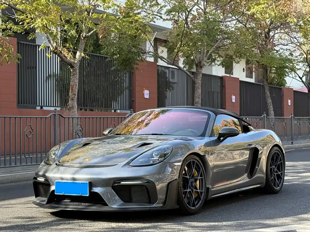 Porsche 718 2025