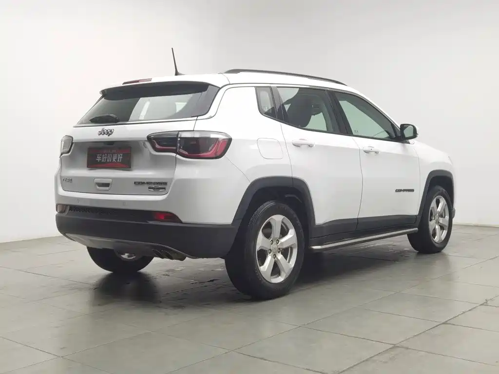 Jeep Compass — миниатюра 2