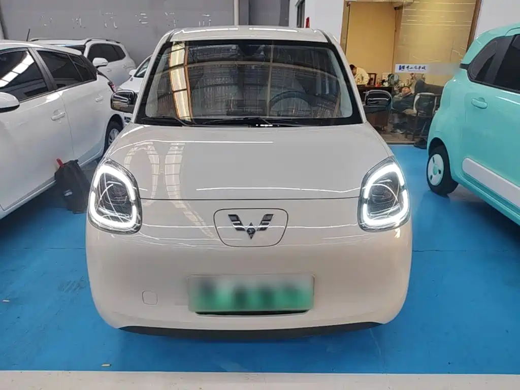 Wuling MINIEV — миниатюра 3