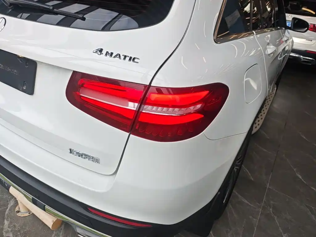 Mercedes-Benz GLC — миниатюра 8