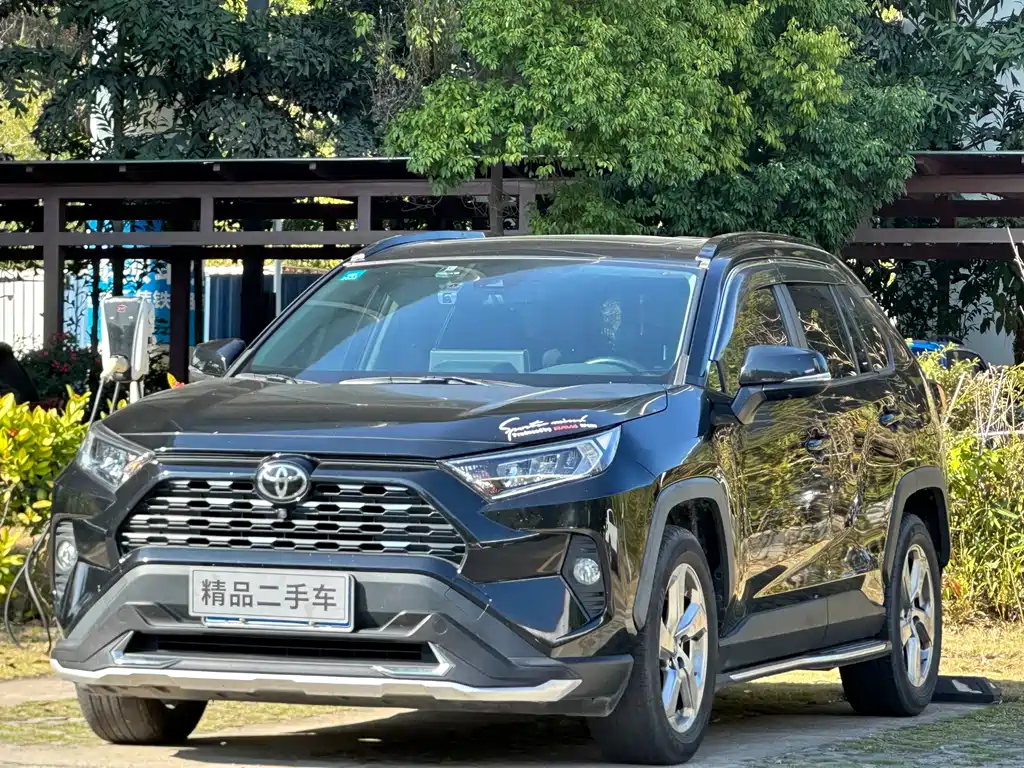 TOYOTA RAV4 RONGFANG