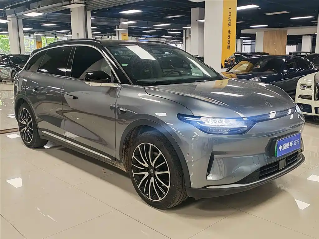 Leapmotor C11