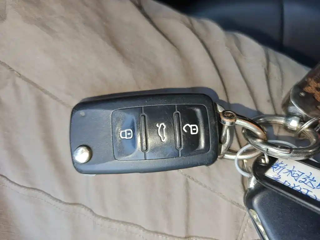 Skoda Rapid Spaceback — миниатюра 9