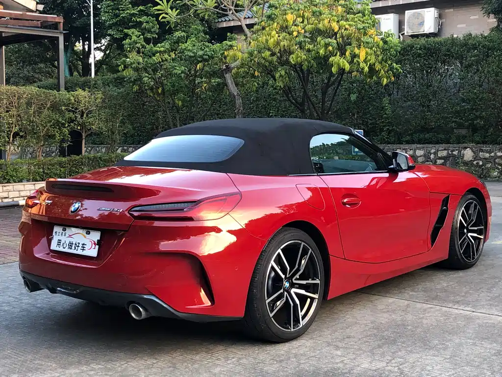 BMW Z4 — миниатюра 8