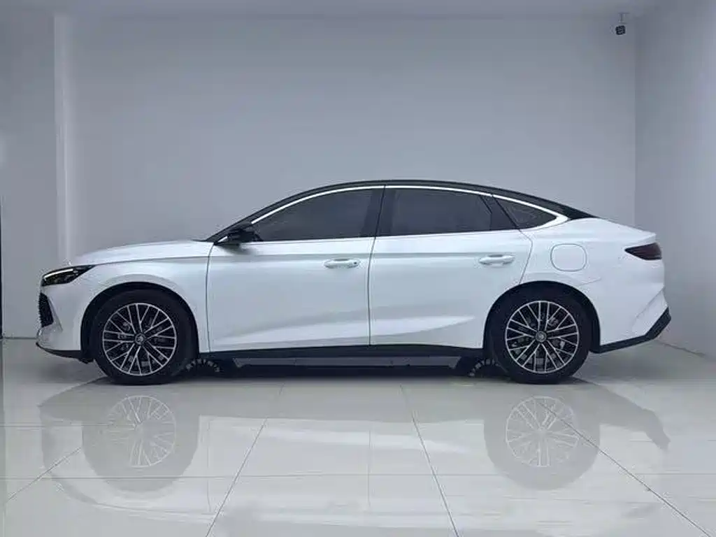 BYD Qin L — миниатюра 7