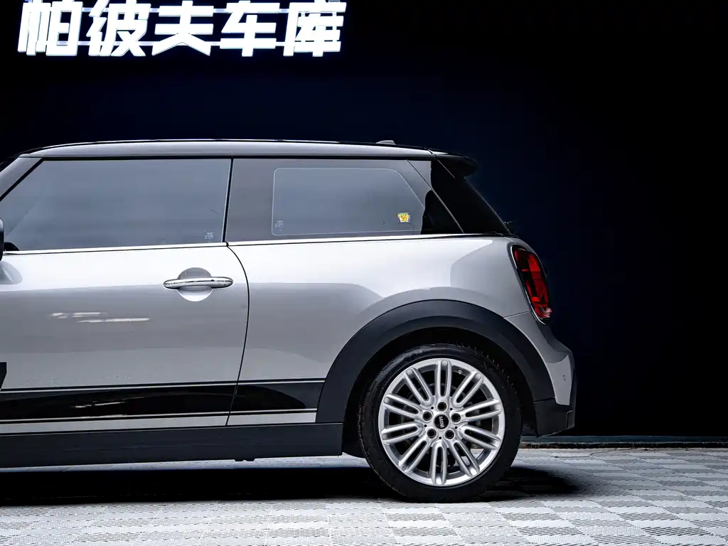 MINI Mini — миниатюра 7