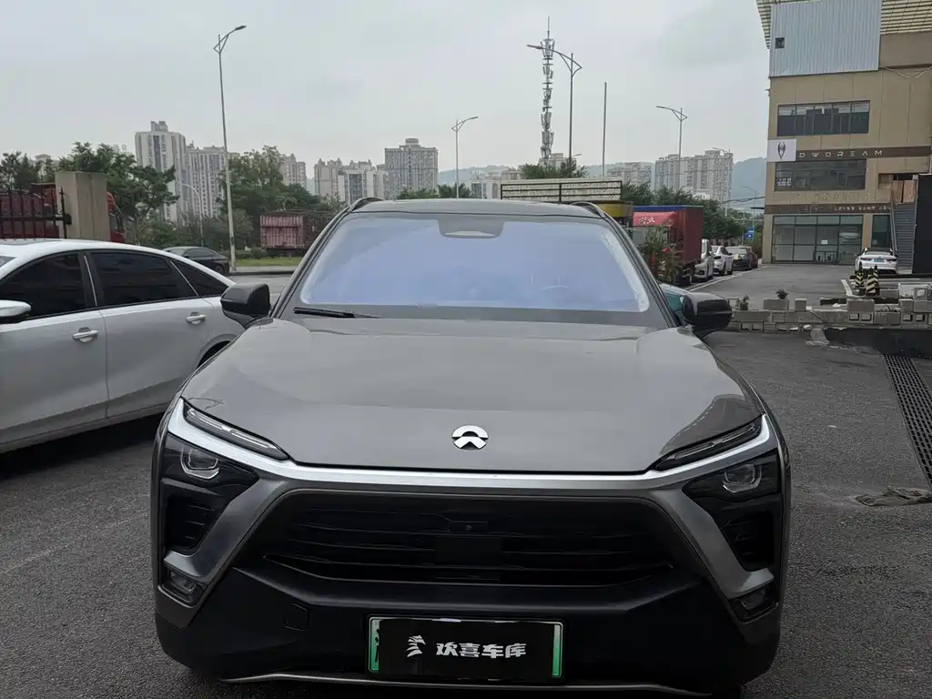 NIO ES8 — миниатюра 2