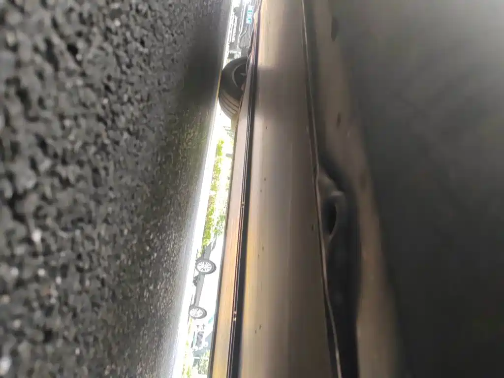 Tesla Model Y — миниатюра 17