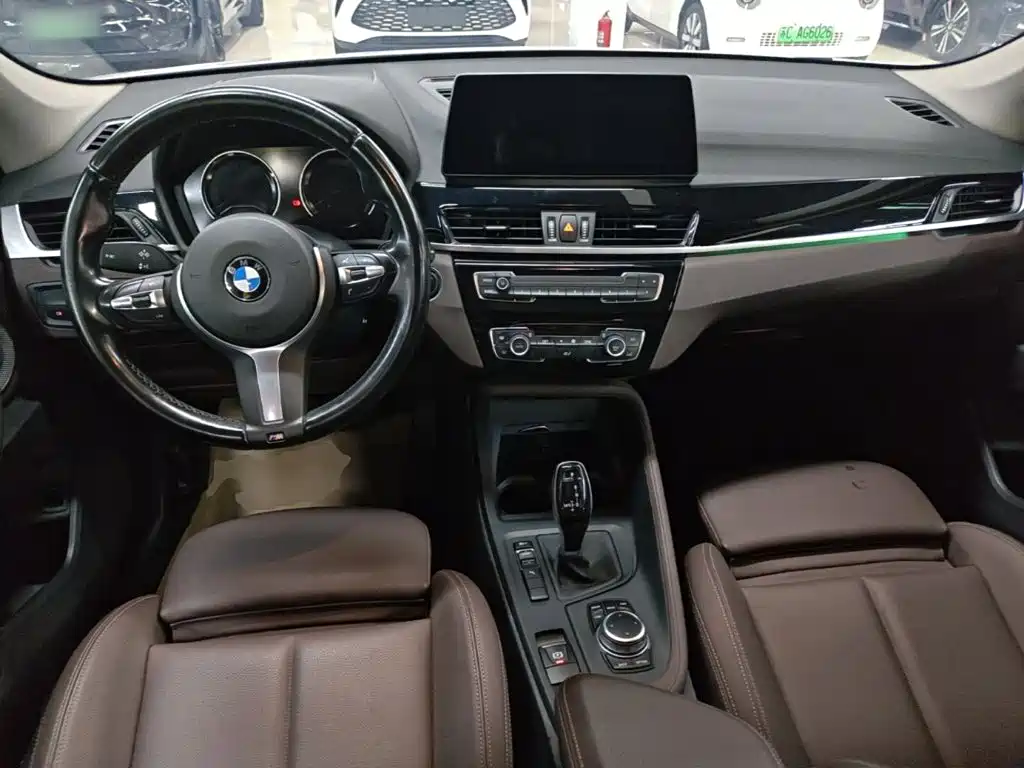 BMW X1 — миниатюра 10