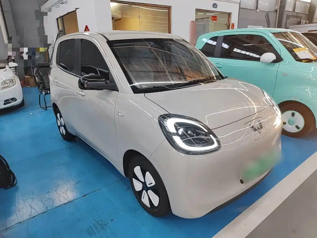 Wuling MINIEV — миниатюра 4