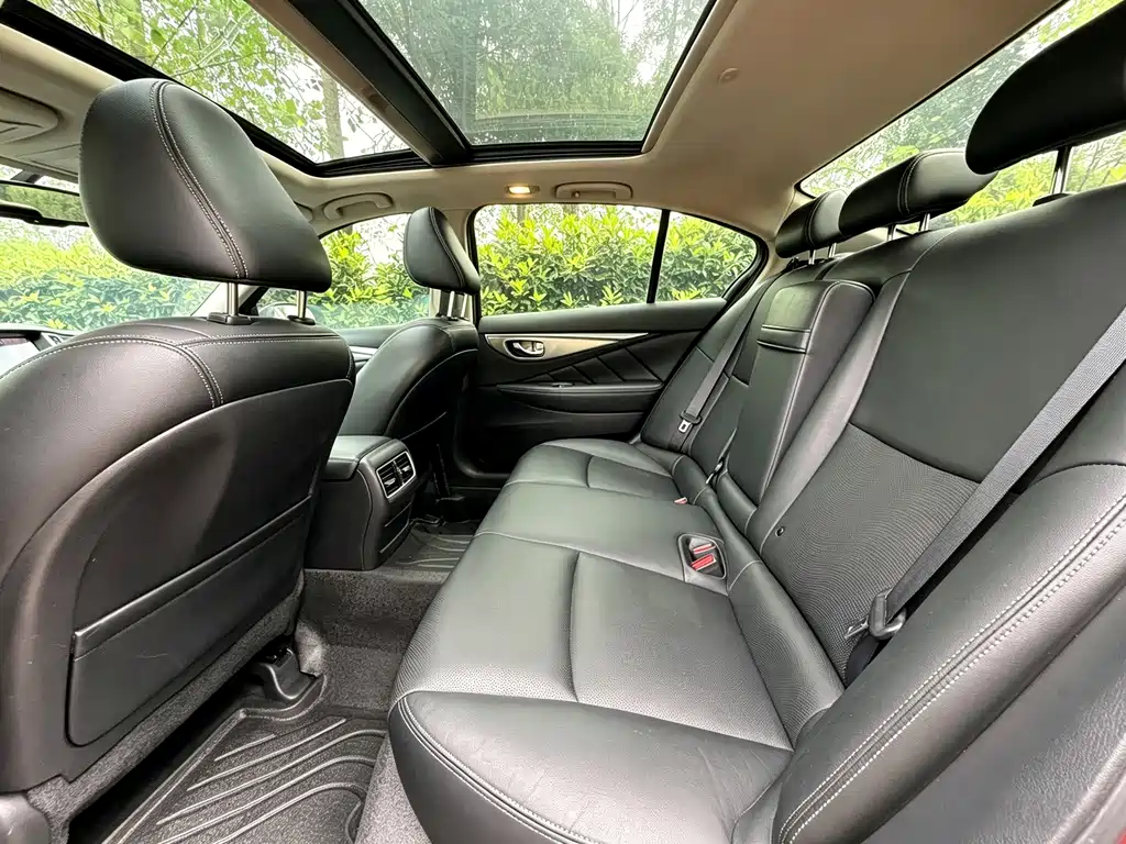 Infiniti Q50L — миниатюра 6