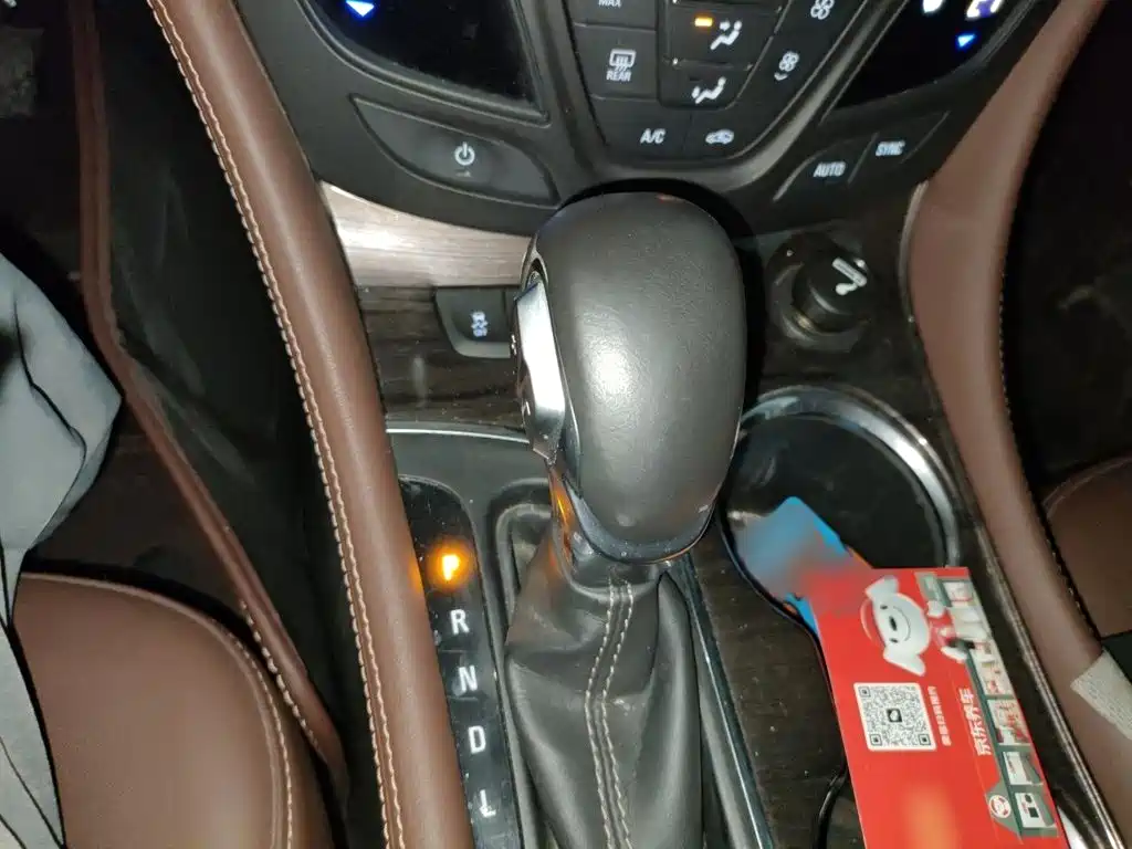 Buick Envision Plus — миниатюра 7