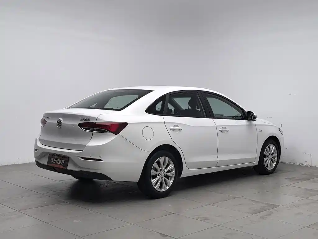 Buick Excelle — миниатюра 2