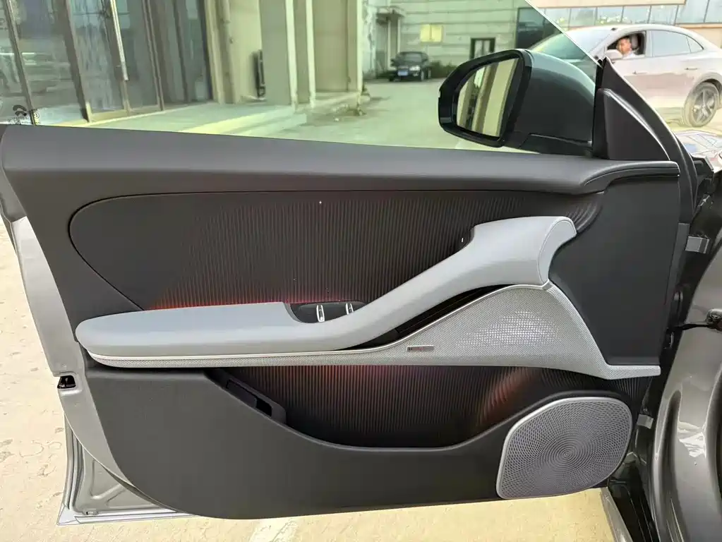 NIO ET5 — миниатюра 4