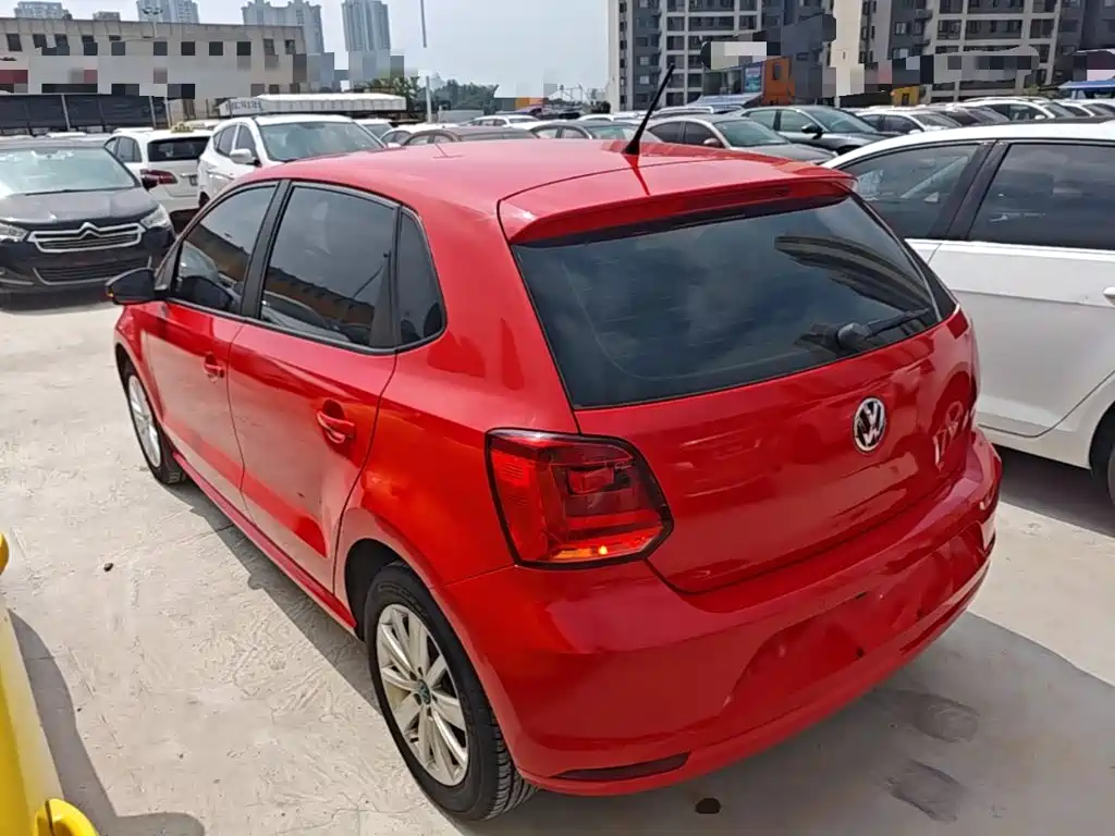 Volkswagen Polo — миниатюра 5