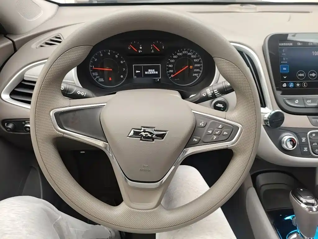 Chevrolet Malibu XL — миниатюра 11