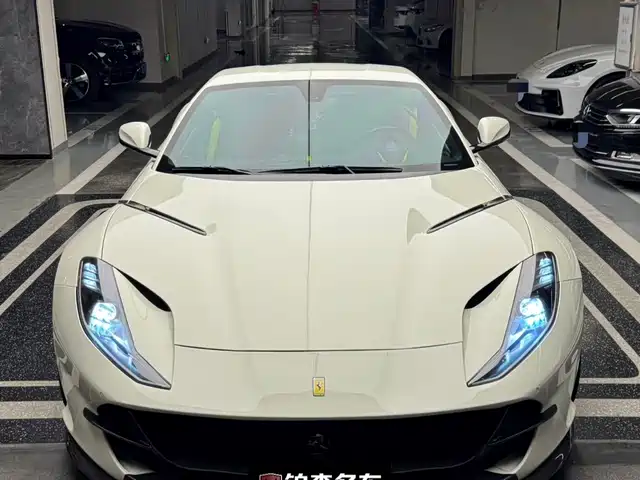 2018 Ferrari 812 Superfast