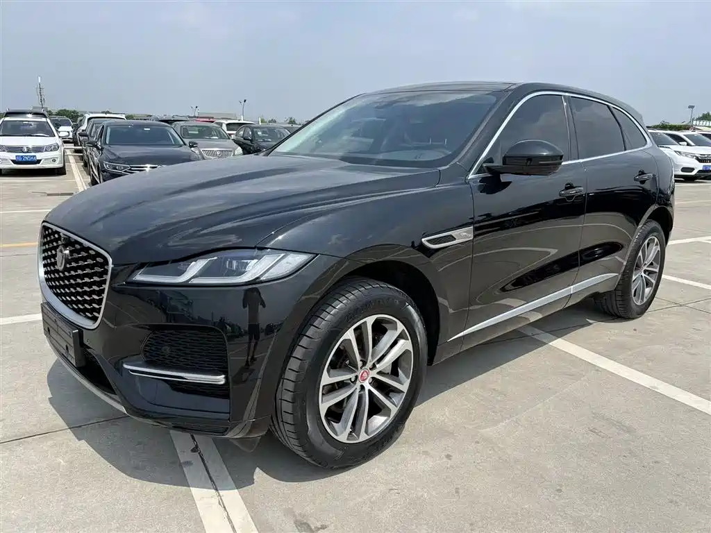 Jaguar F-PACE 2021
