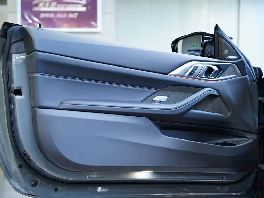 BMW M4 — миниатюра 18