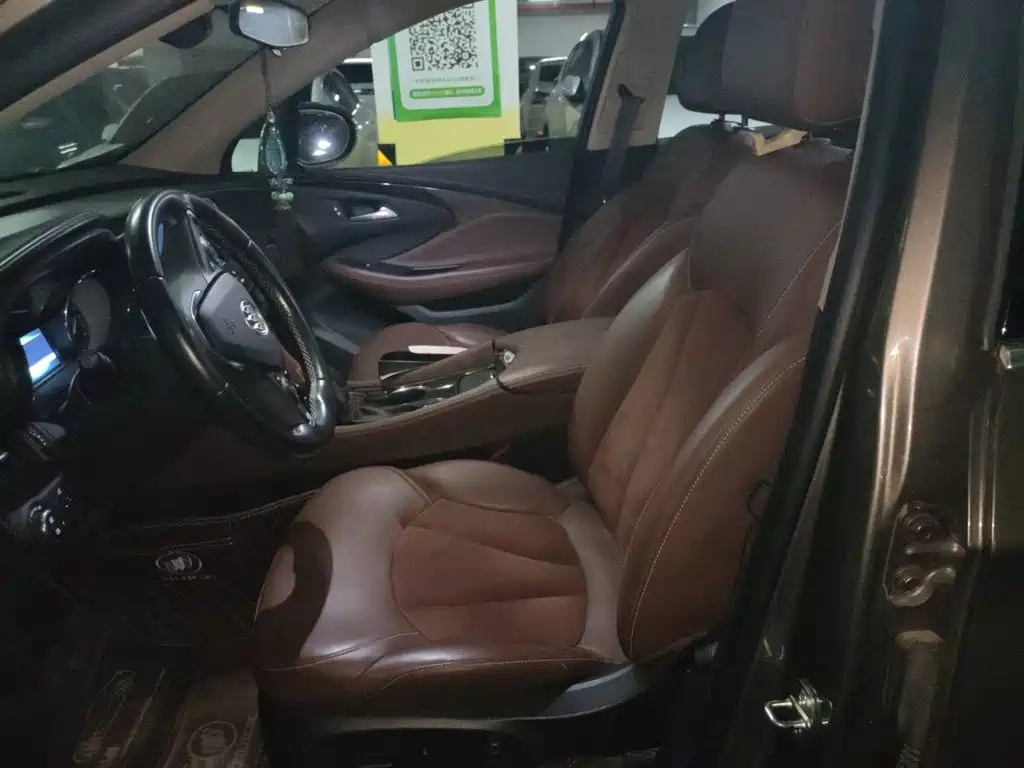 Buick Envision Plus — миниатюра 8