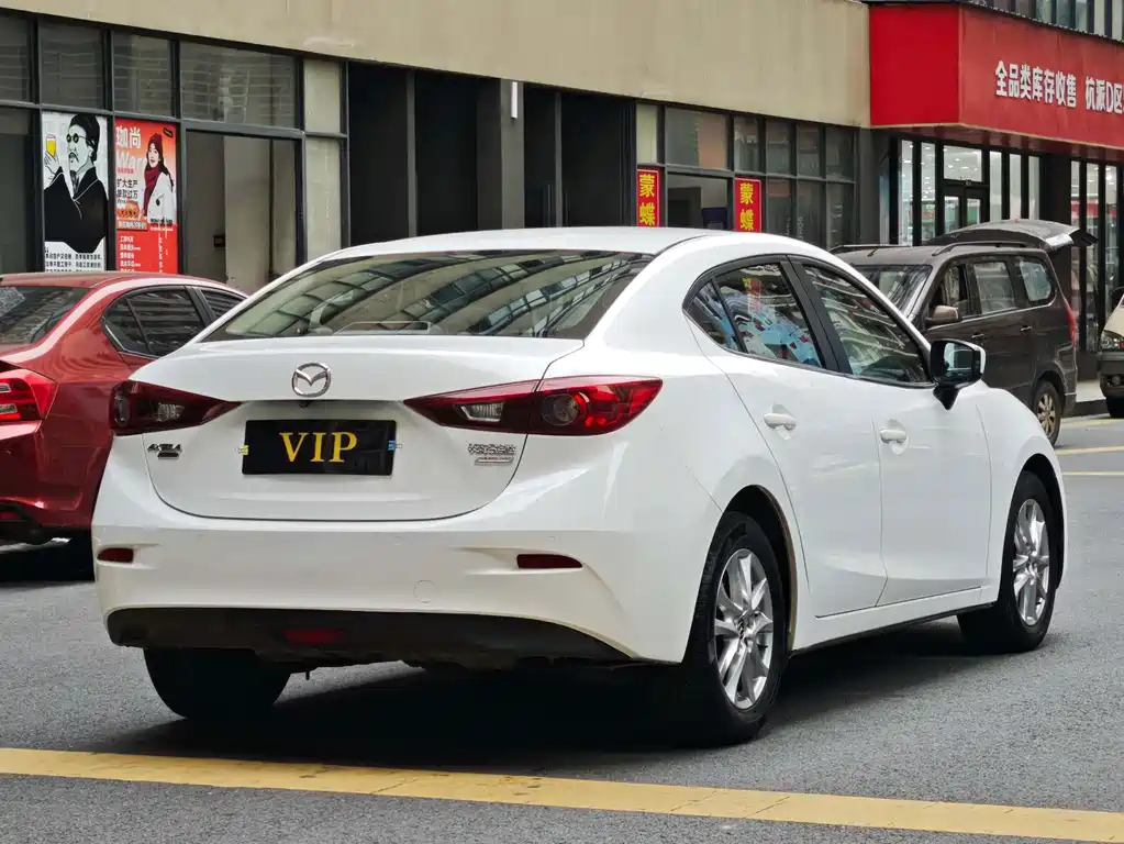Mazda 3 Axela — миниатюра 9