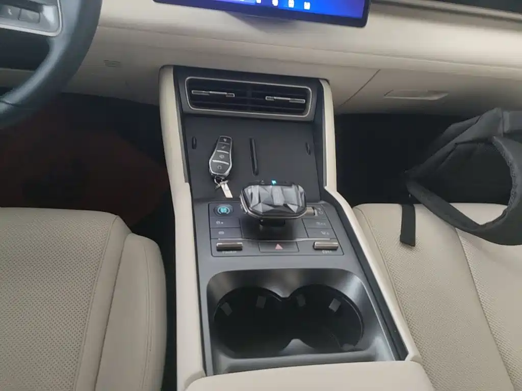 BYD Qin L — миниатюра 14