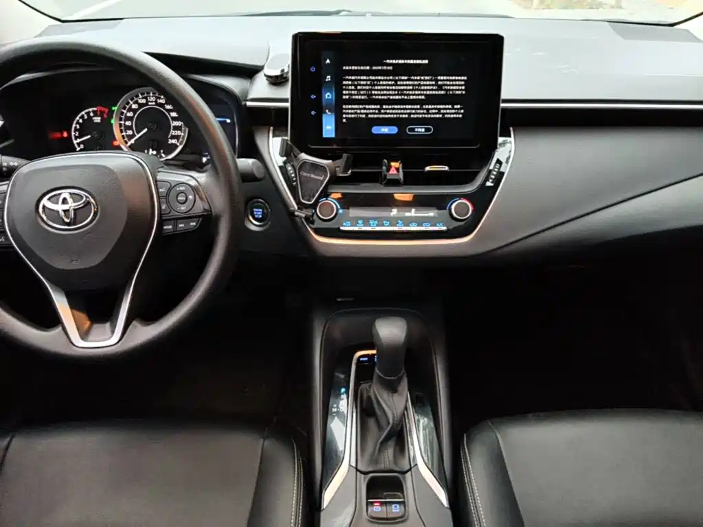 Toyota Corolla — миниатюра 13