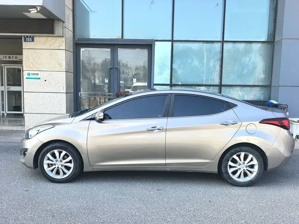 Hyundai Elantra Langdong 1.6L Auto Premium Type, фото 2