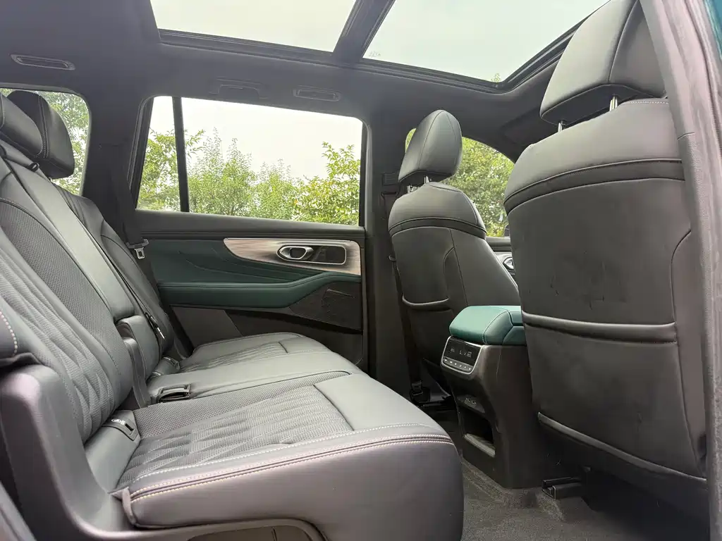 GAC Motor Trumpchi GS8 — миниатюра 17