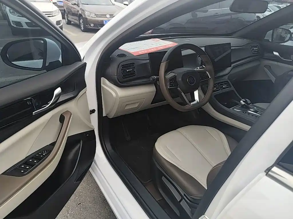 BYD Qin PLUS — миниатюра 16