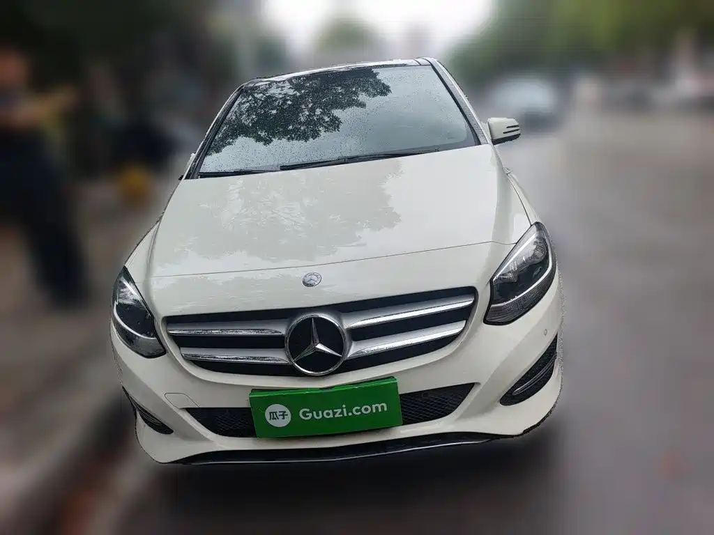 Mercedes-Benz B-Class — миниатюра 2
