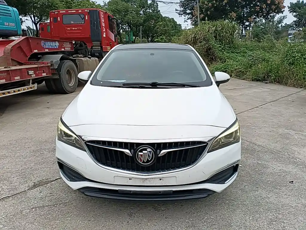 Buick Verano — миниатюра 3