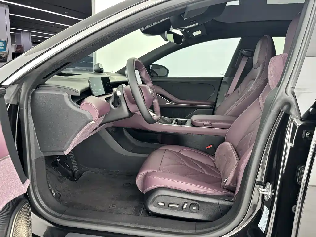 NIO ET5T — миниатюра 12