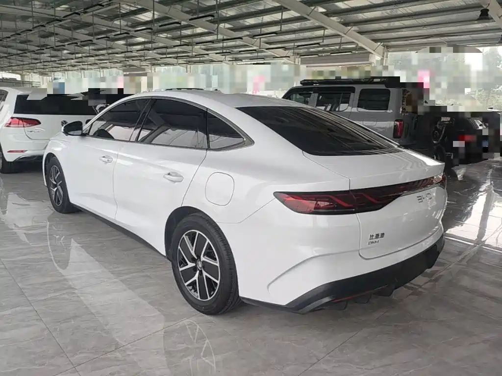 BYD Qin L — миниатюра 5