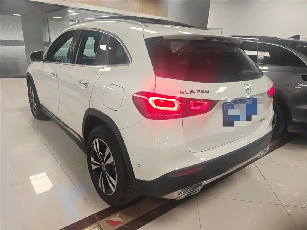 Mercedes-Benz GLA 2022 GLA 220