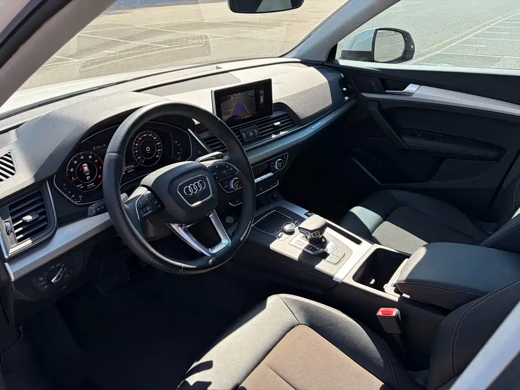 Audi Q5L — миниатюра 5