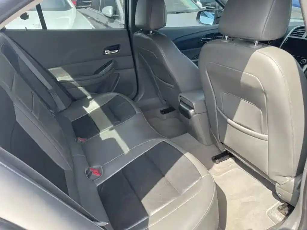 Chevrolet Malibu — миниатюра 7