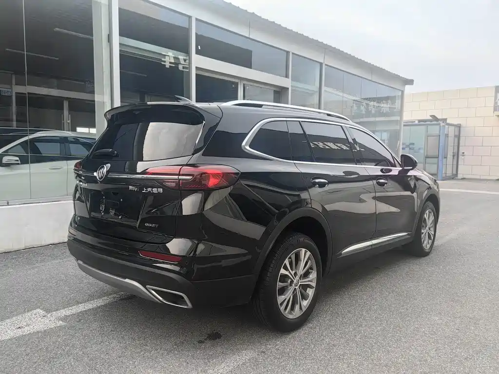 Buick Envision Plus — миниатюра 4