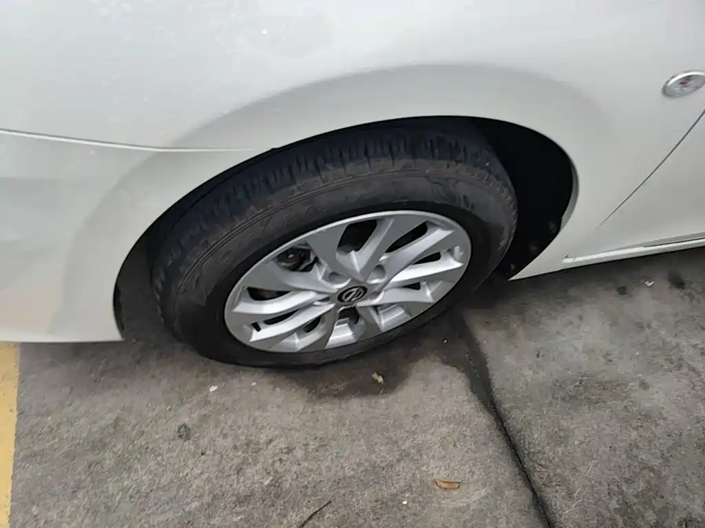 Nissan Sylphy — миниатюра 23