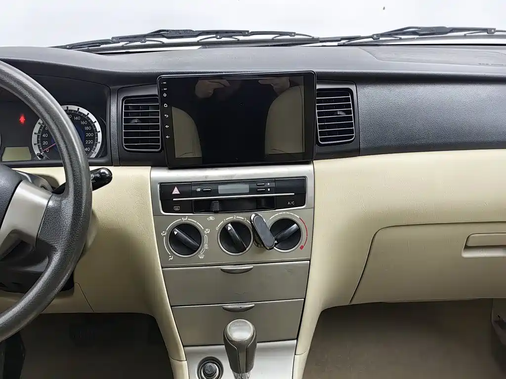 Toyota Corolla — миниатюра 12