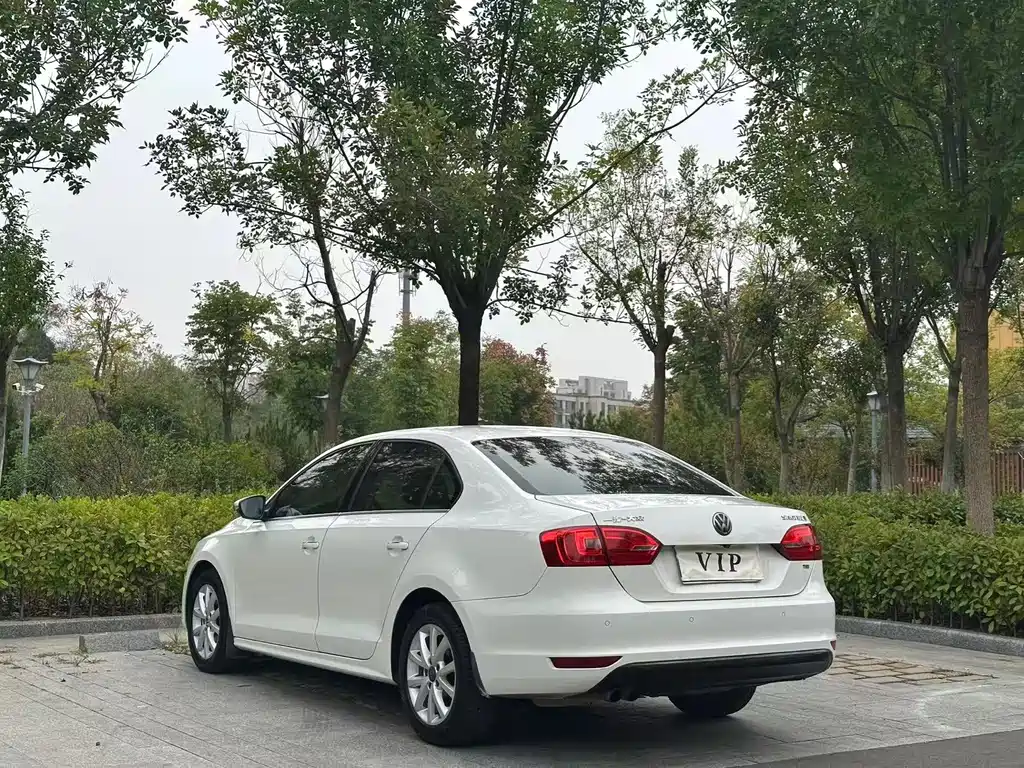 Volkswagen Sagitar — миниатюра 7
