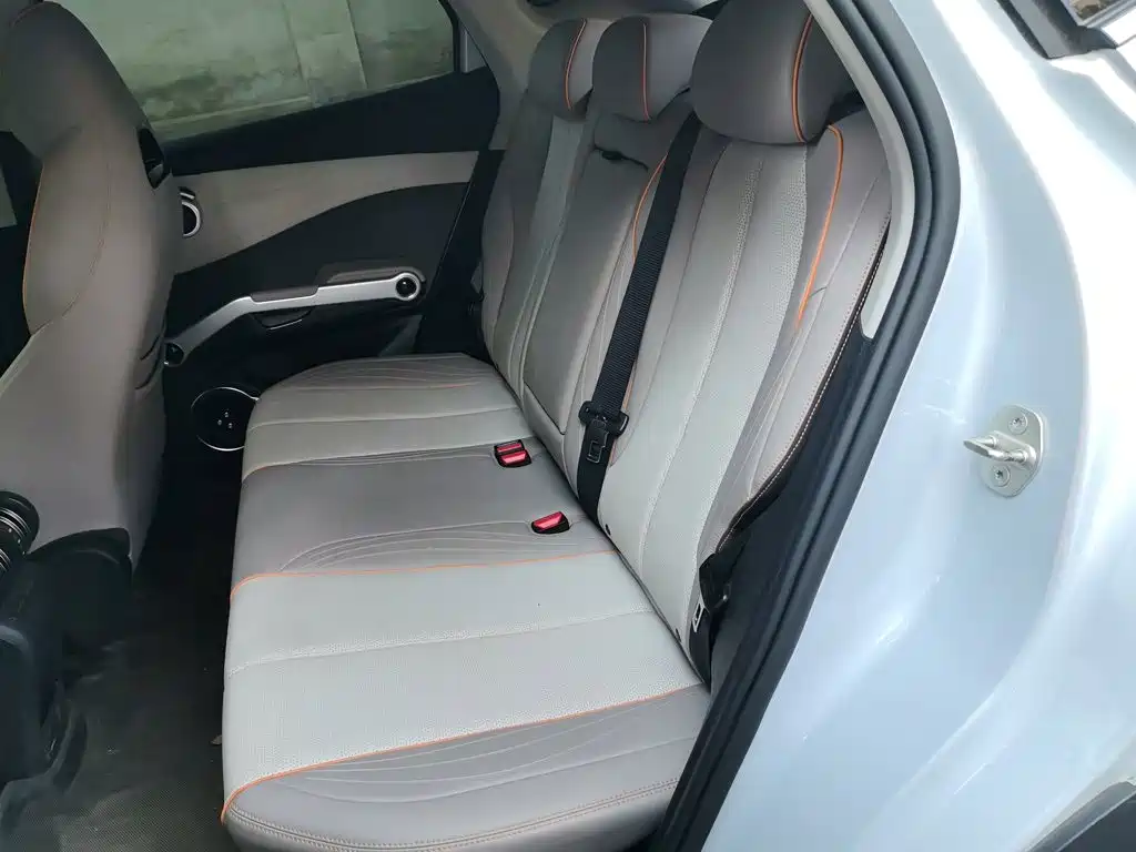 BYD Yuan Plus — миниатюра 18